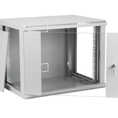 Obudowy i szafy metalowe