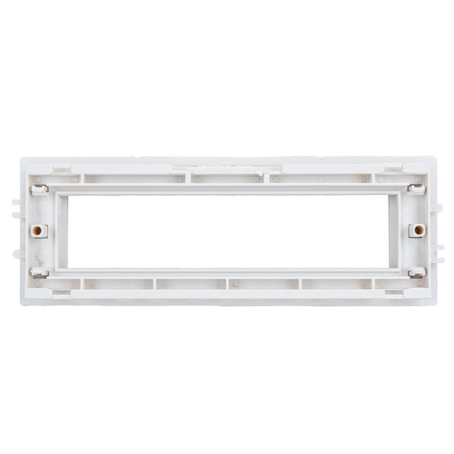 Ramka do kanału 102x34-102x50-121x50 (45x45) poczwórna biała