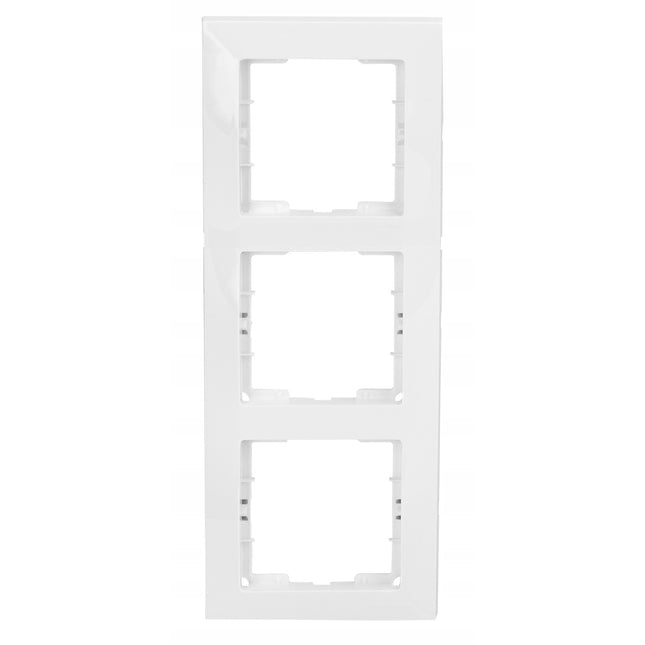 Ramka potrójna pionowa CANDELA